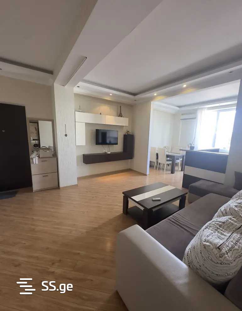 kostava st. 68 - 3 rooms