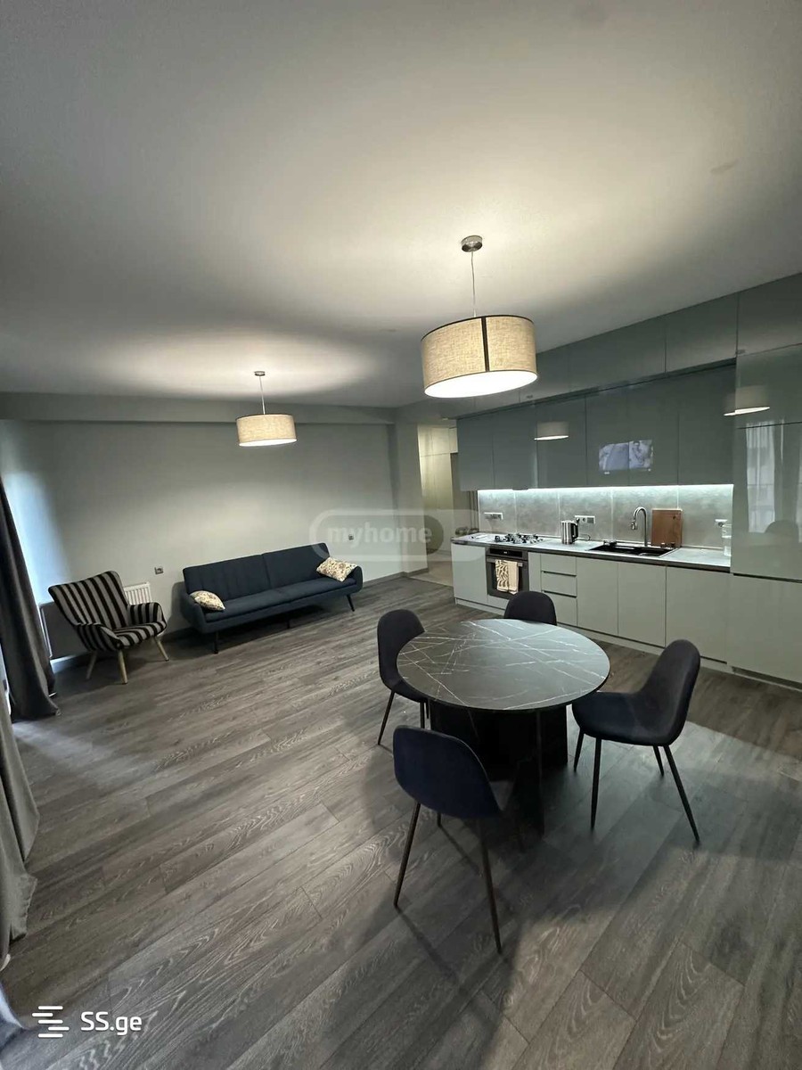 giorgi brtskinvale st. 3 - 3 rooms