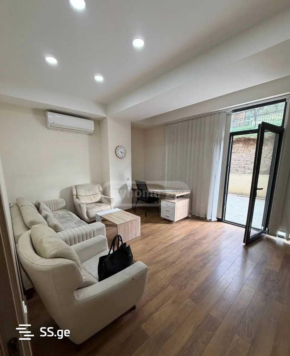 Politkovskaya St (jikia st.) - 3 rooms