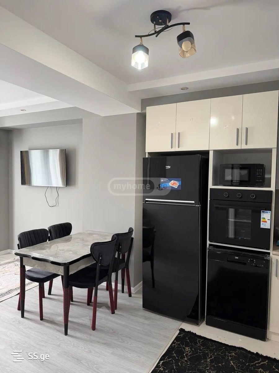 giorgi brtskinvale st. 54 - 2 rooms