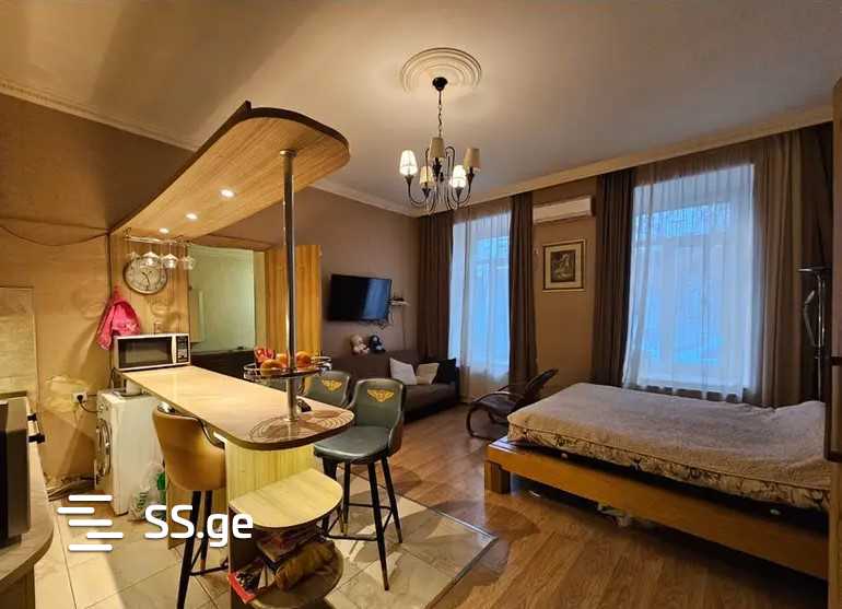 janashia st. - 1 rooms