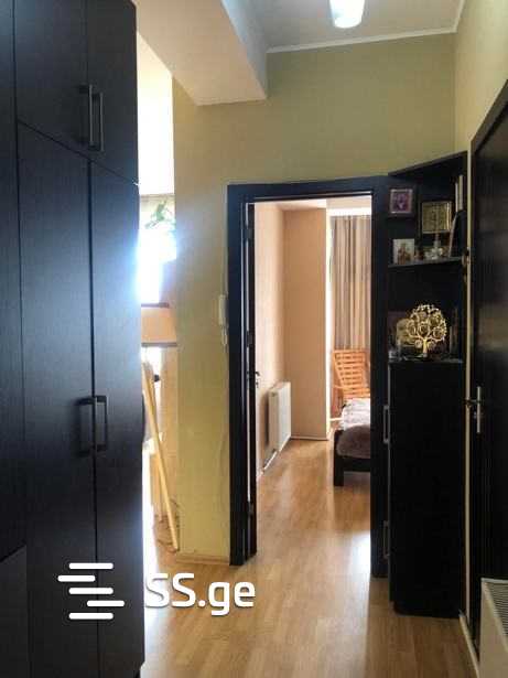 navtlugi st. 40 - 2 rooms