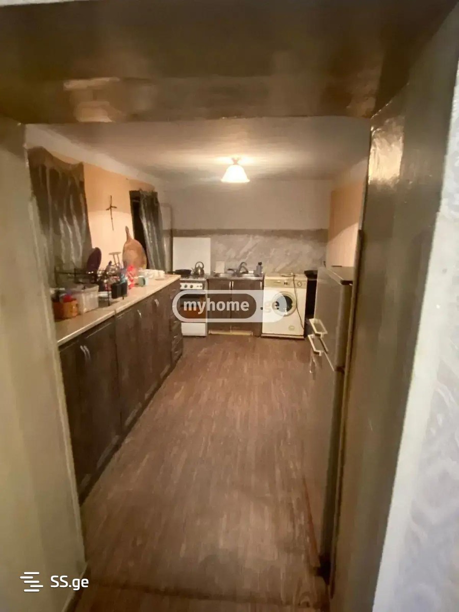 r. japaridze st. 1 - 4 rooms