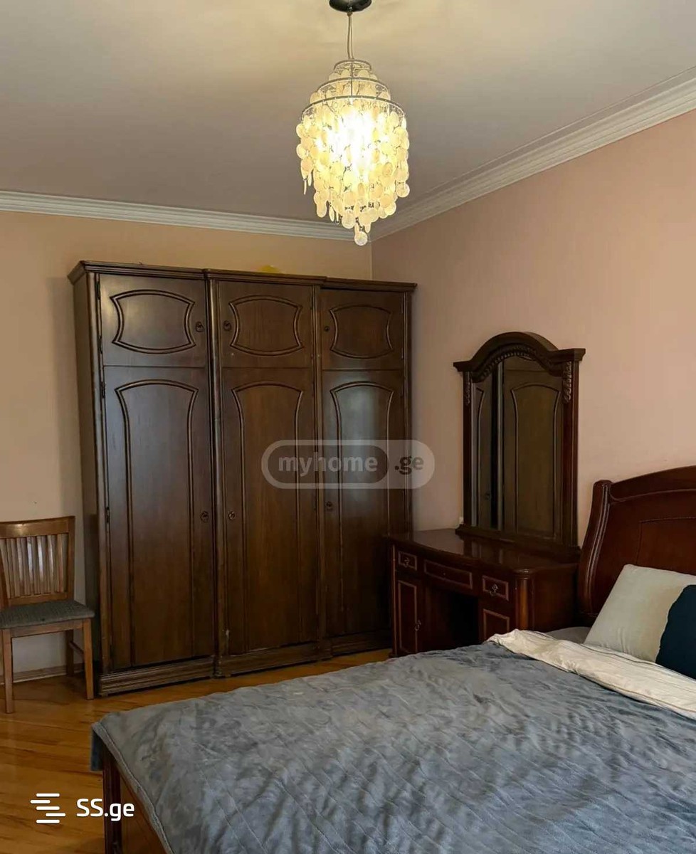 panaskerteli st. - 4 rooms
