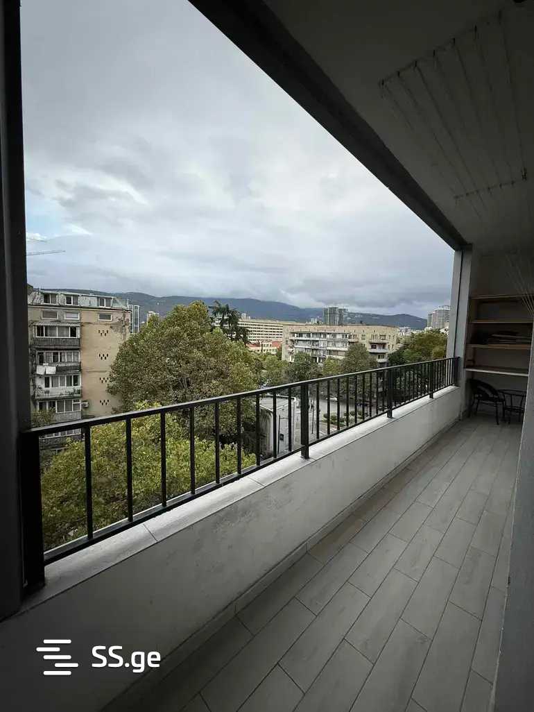 kandelaki st. 59 - 4 rooms