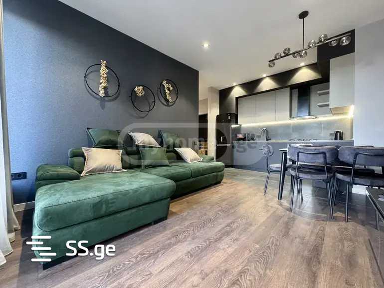 universiteti st. - 3 rooms