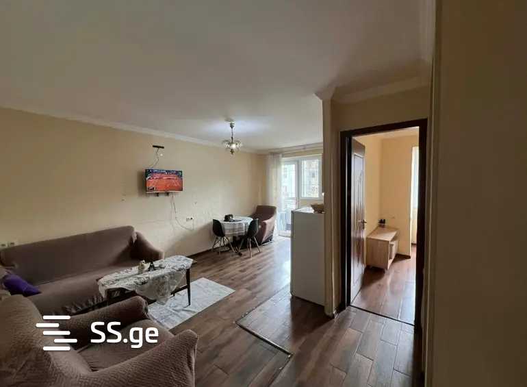 nucubidze st. 211 - 2 rooms