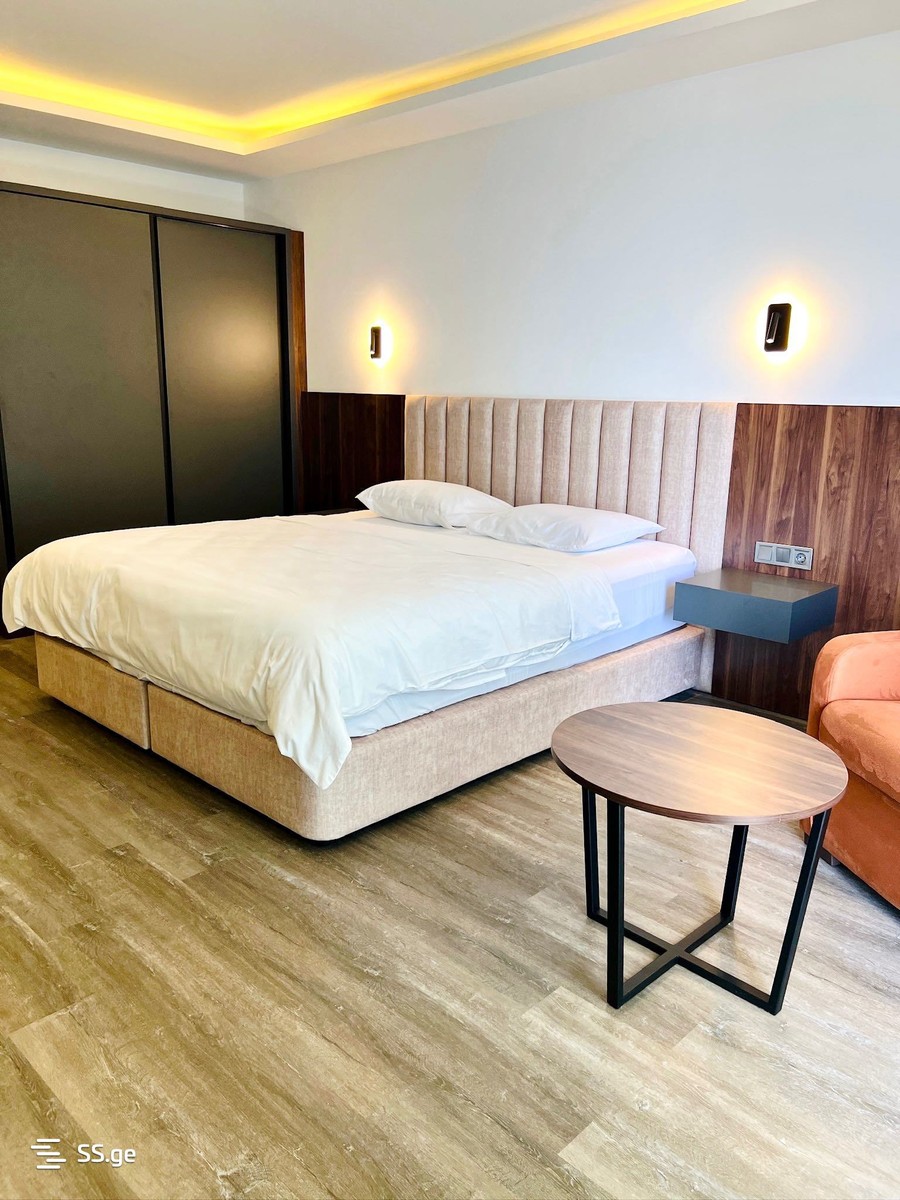 Lech and Maria Kaczynski street 8 - 1 rooms