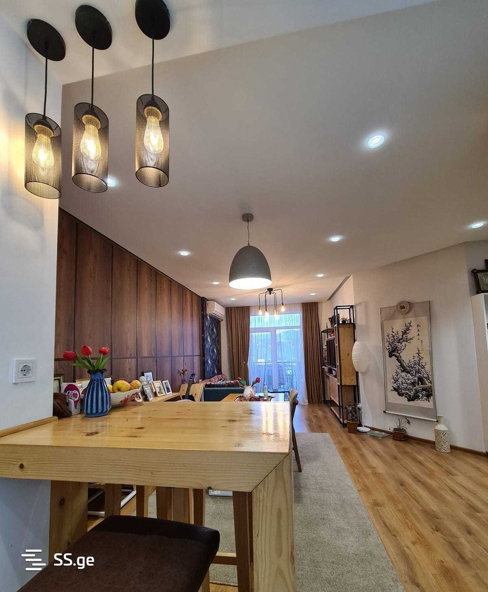 Leonidze st. 4ე - 3 rooms