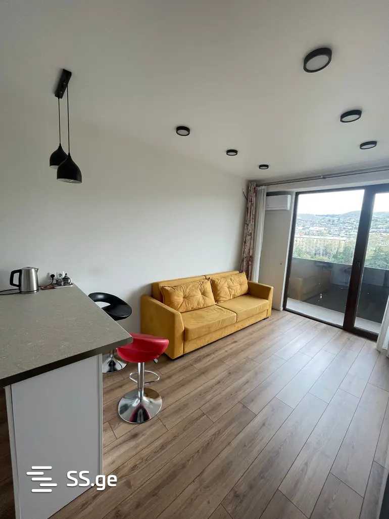 chkondideli st. 107 - 2 rooms