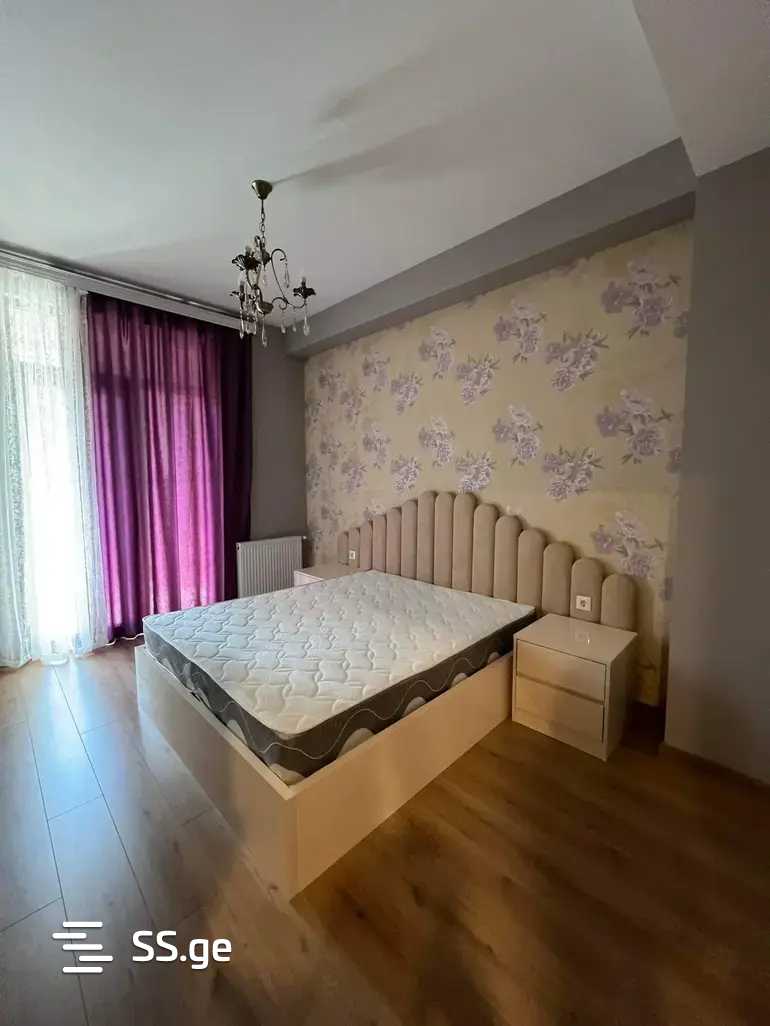 Mirian Mephe st. - 3 rooms