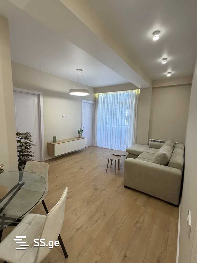 Gobronidze st. - 3 rooms