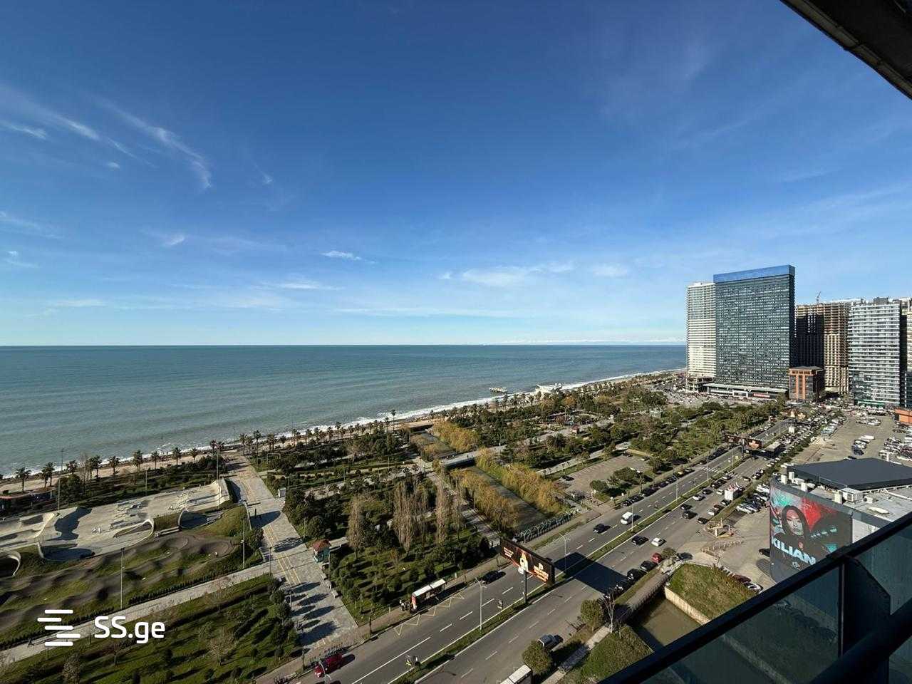 Lech and Maria Kaczynski street 0 - 3 rooms