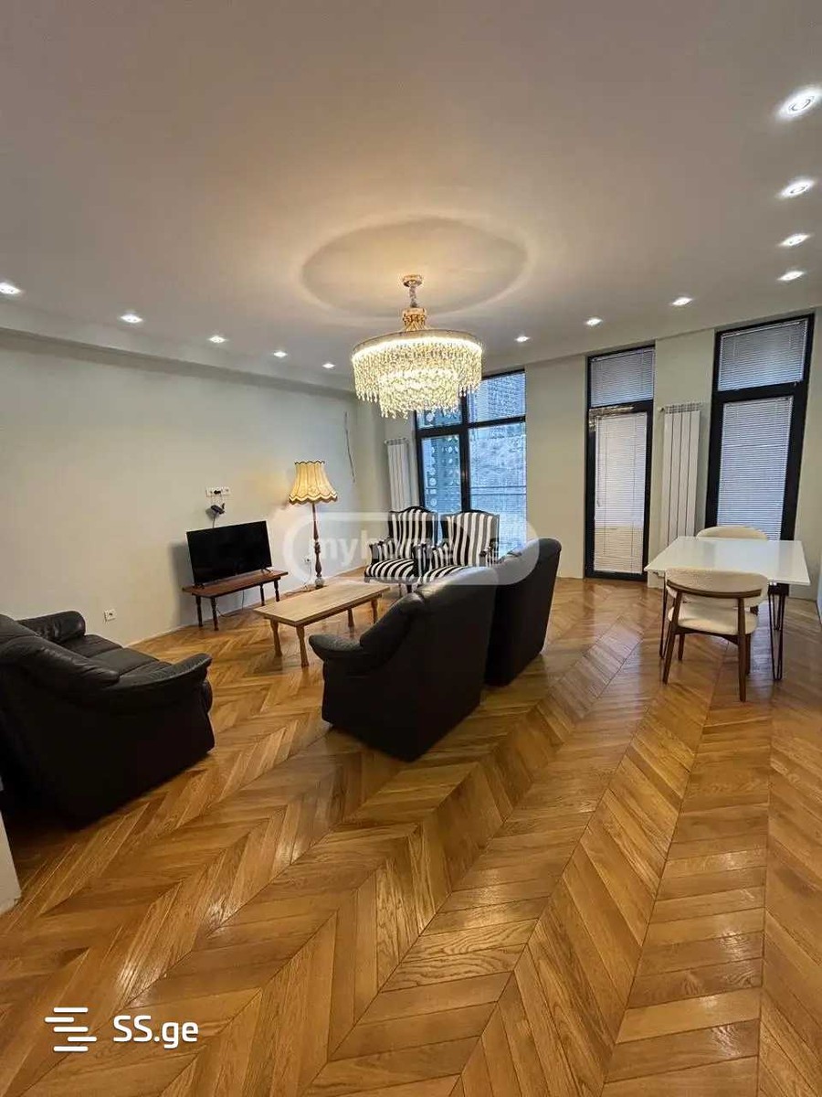 Giorgi Danelia st. - 5 rooms