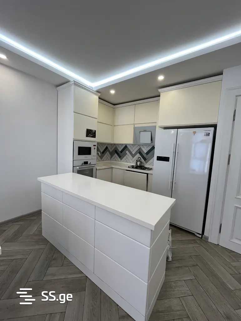 navtlugi st. 7 - 3 rooms