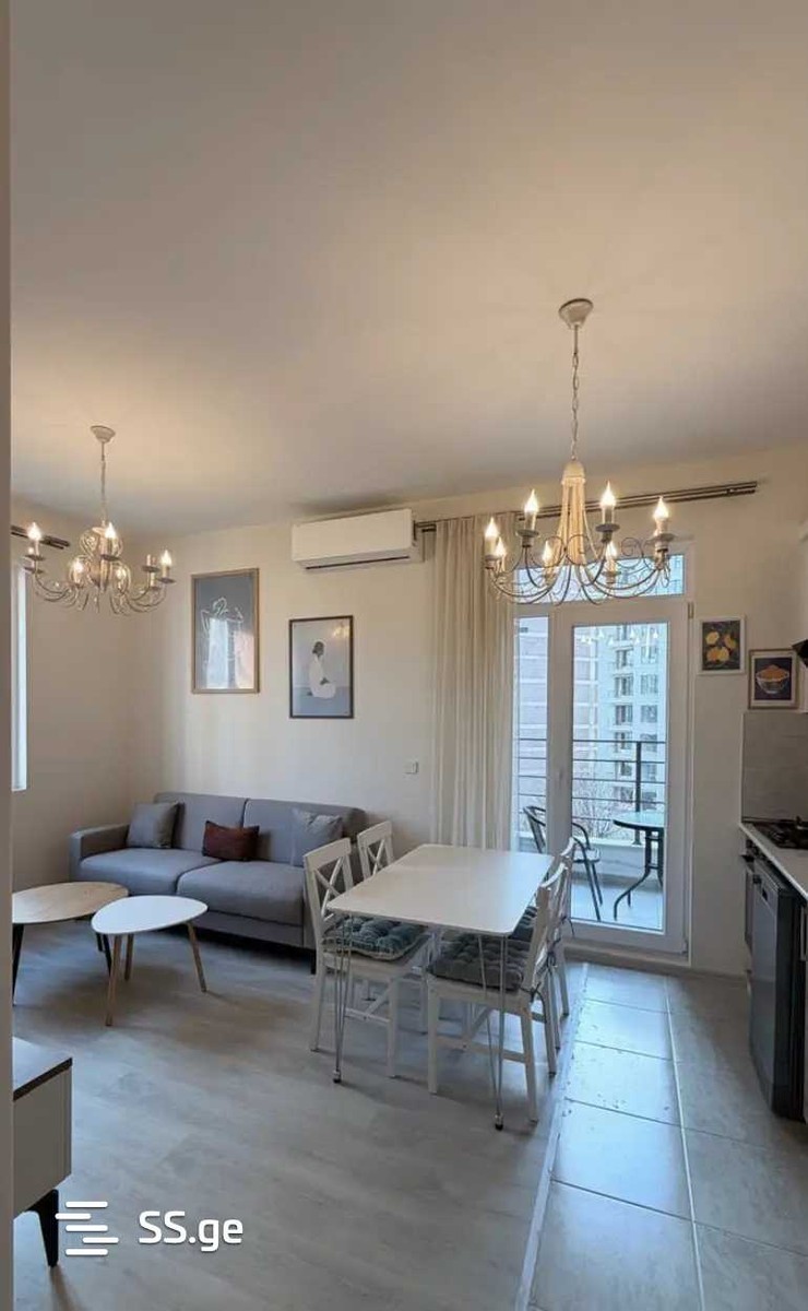 Bob walsh st. - 2 rooms