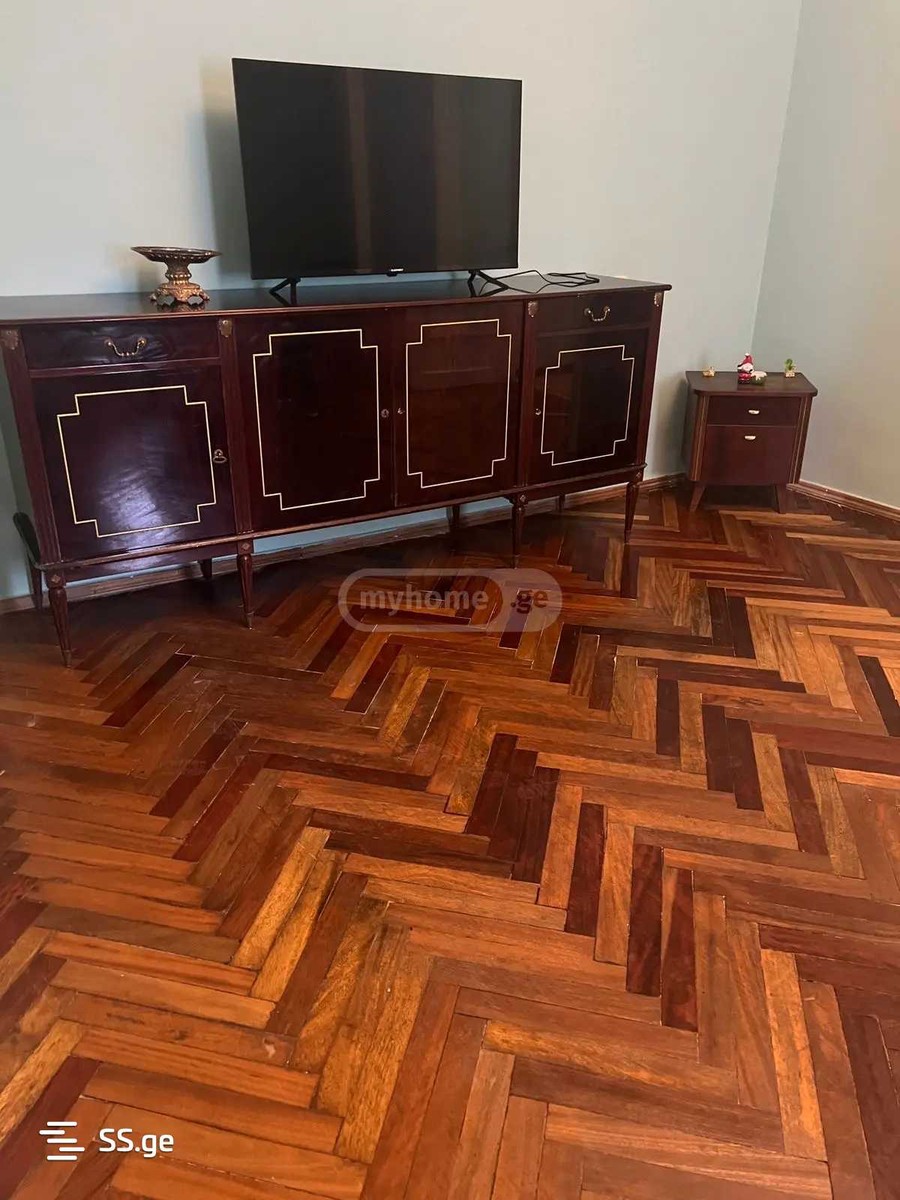 Fighters for the Unity of Georgia st. - 3 rooms