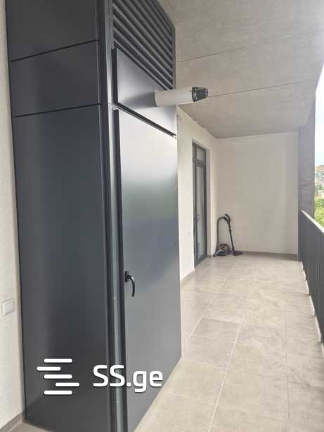 Kikvidze st. 4 - 3 rooms