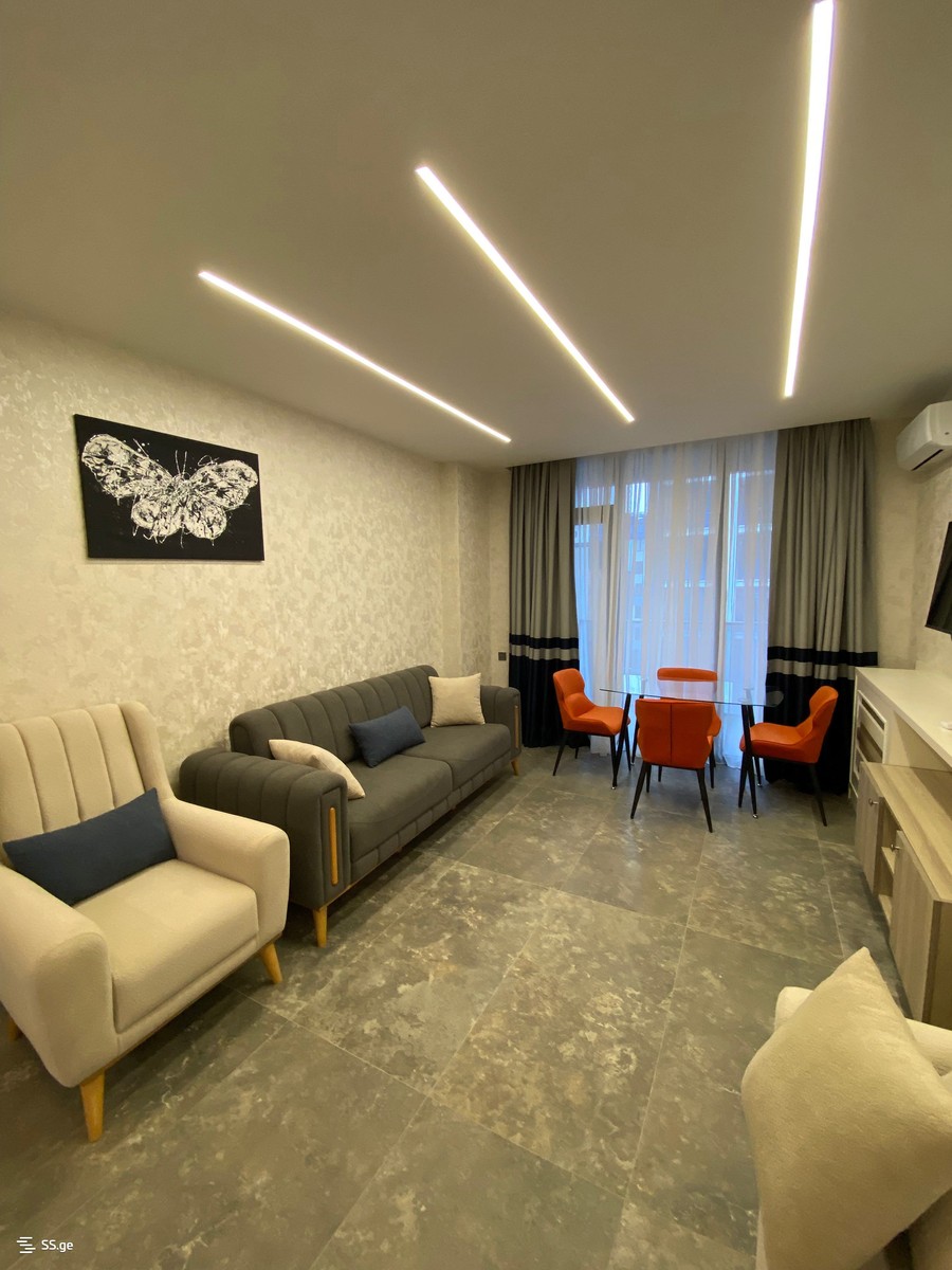 R. Nizharadze st. 19 - 2 rooms