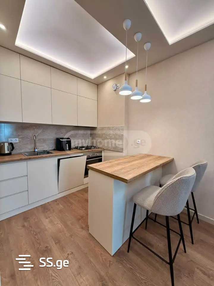 Marshal Archil Gelovani Ave. - 2 rooms