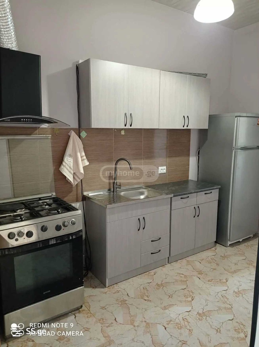 petre imeri st. - 4 rooms