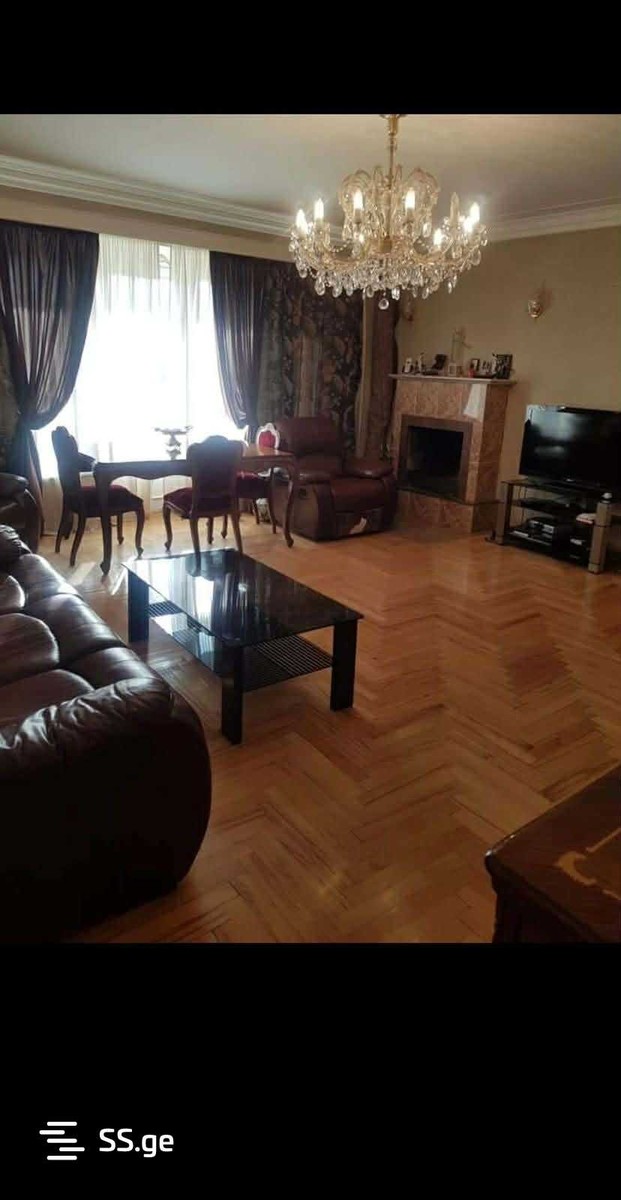 krtsanisi st. 16 - 5 rooms