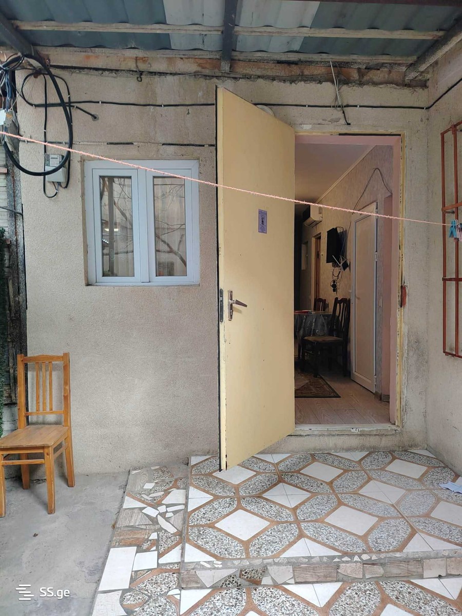 pekini st. 41 - 2 rooms