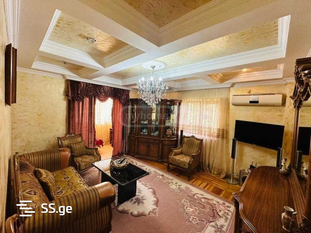 Leonidze st. 4 - 3 rooms