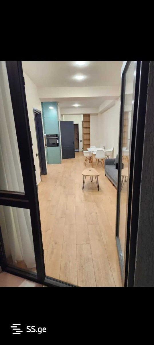 Bob walsh st. - 2 rooms