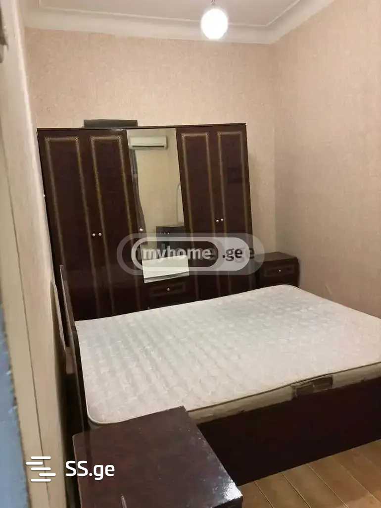 d. bakradze st. - 1 rooms