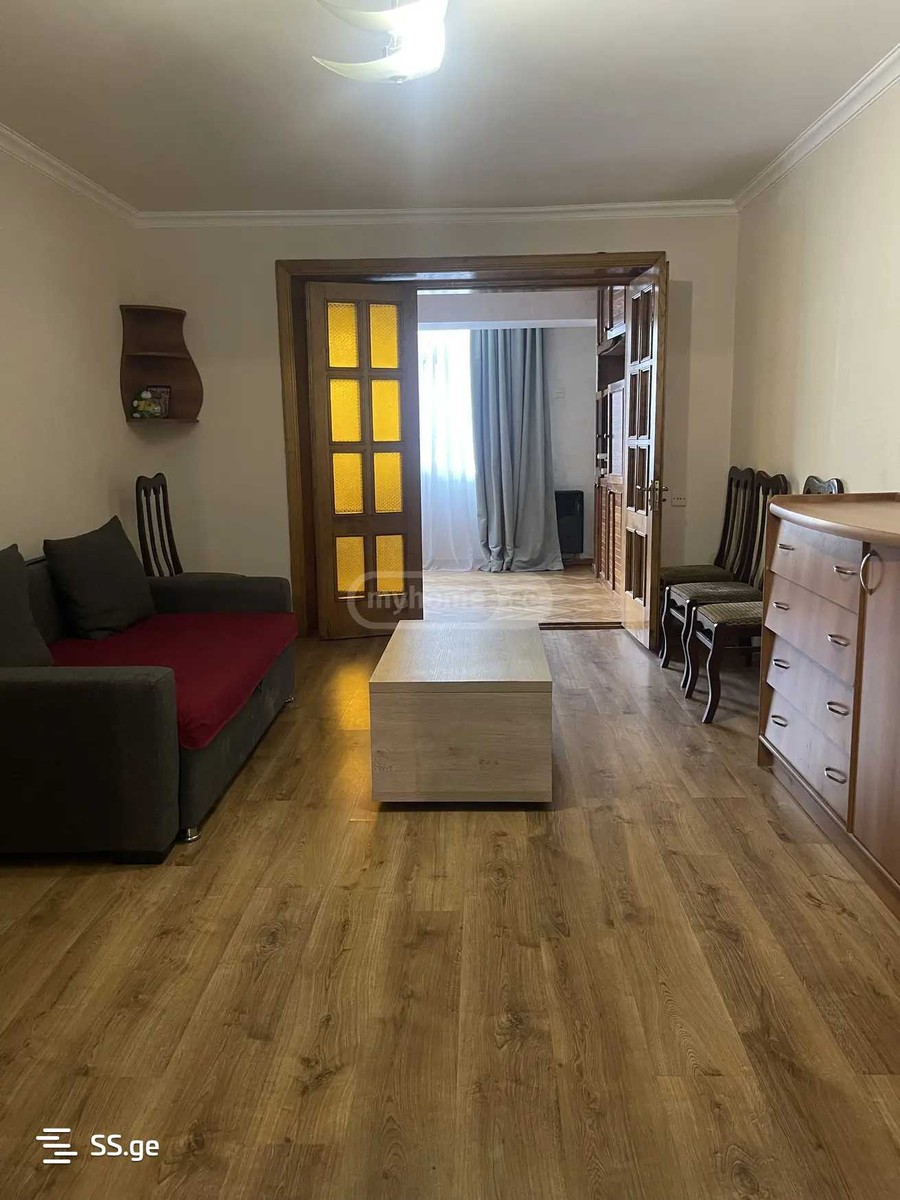a.wereTlis avenue - 2 rooms