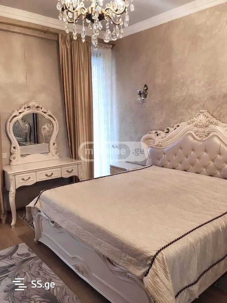 barnovi st. - 3 rooms