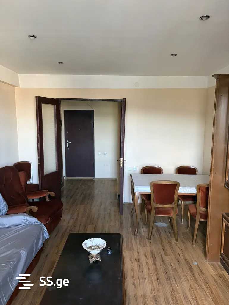 Mirian Mephe st. - 3 rooms