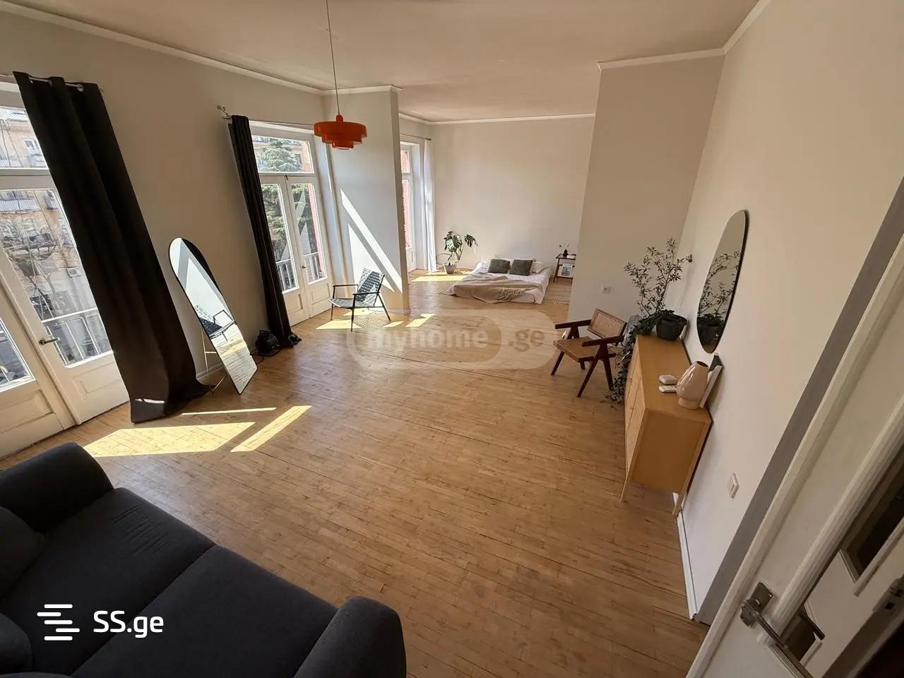 vaja-pshavela avenue - 10 rooms