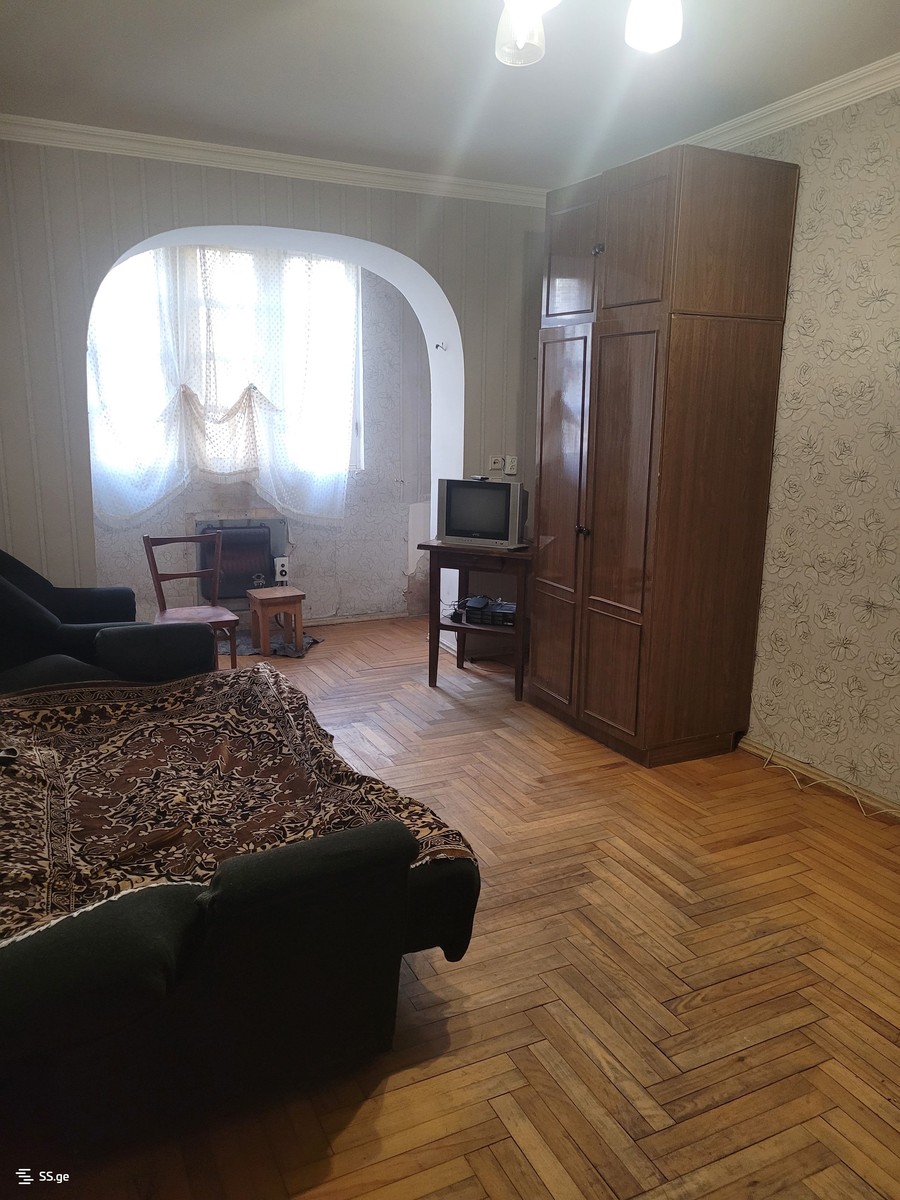 Micro. III, bl. II - Temka 22 - 1 rooms