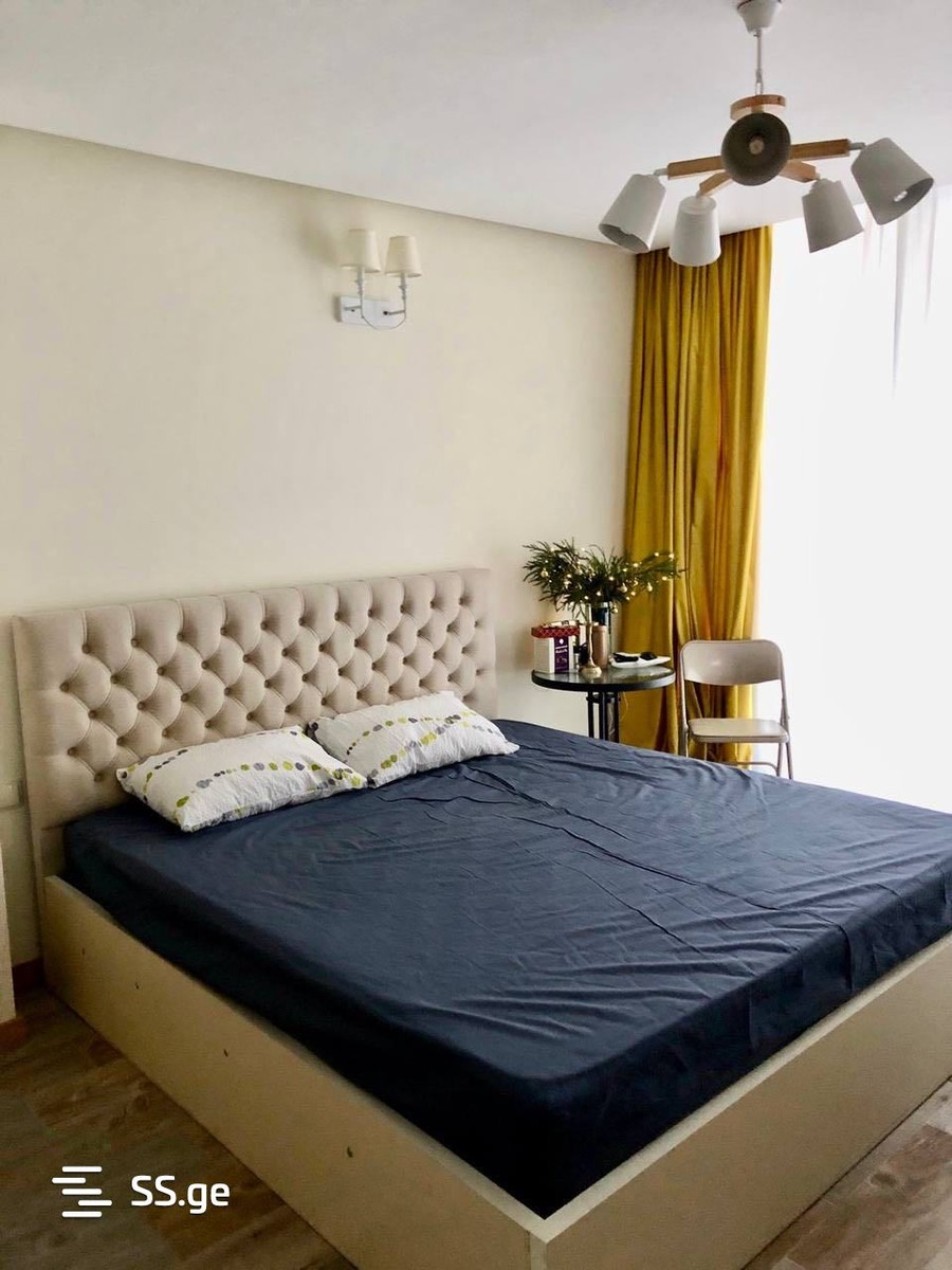 R. Nizharadze st. 18 - 1 rooms