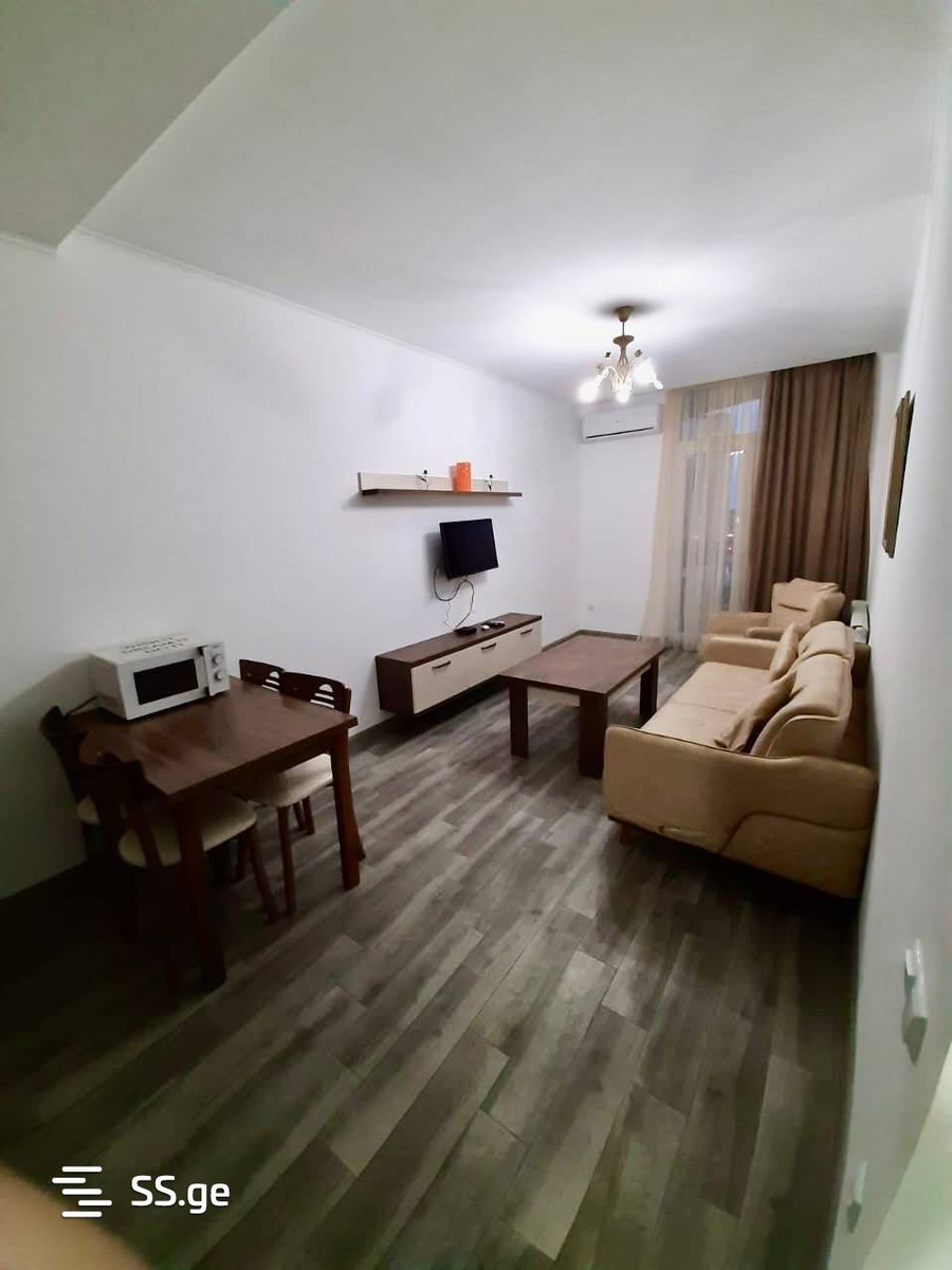Sh. Inasaridze St. 7 - 2 rooms