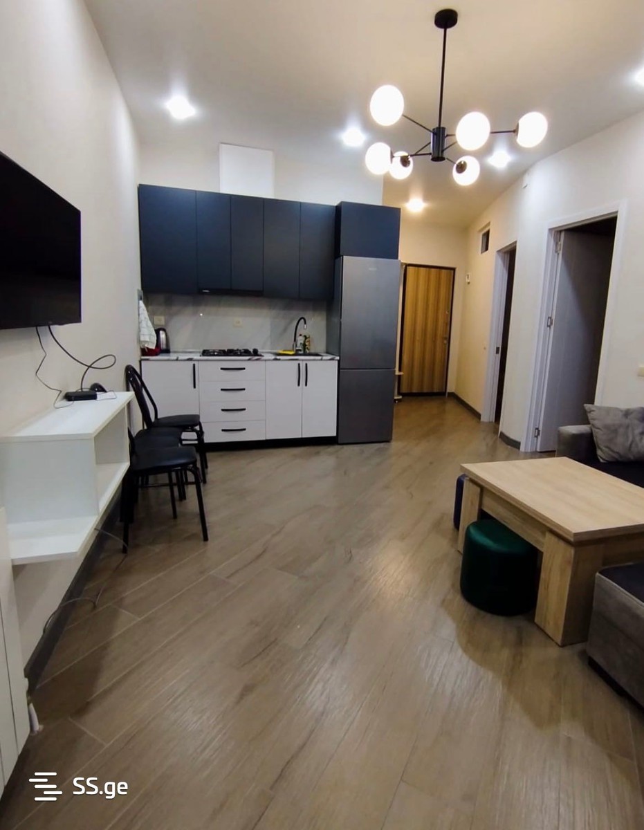 Bagrationi str. 129 - 3 rooms