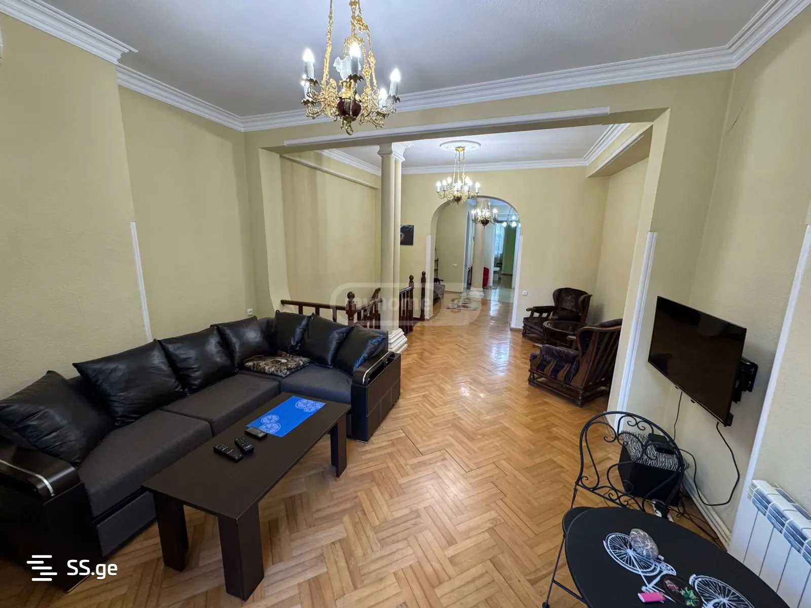 bakhtrioni st. - 3 rooms