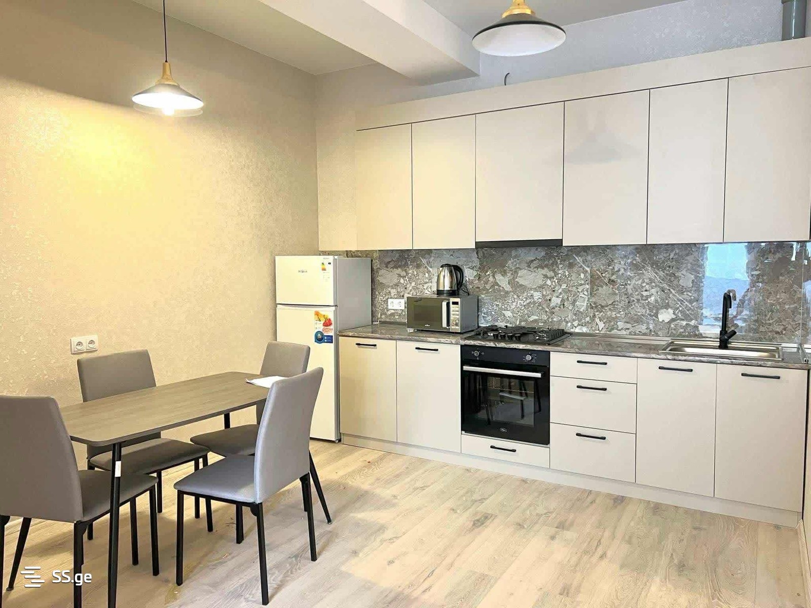 Vepkhistkaosnis st. . - 2 rooms