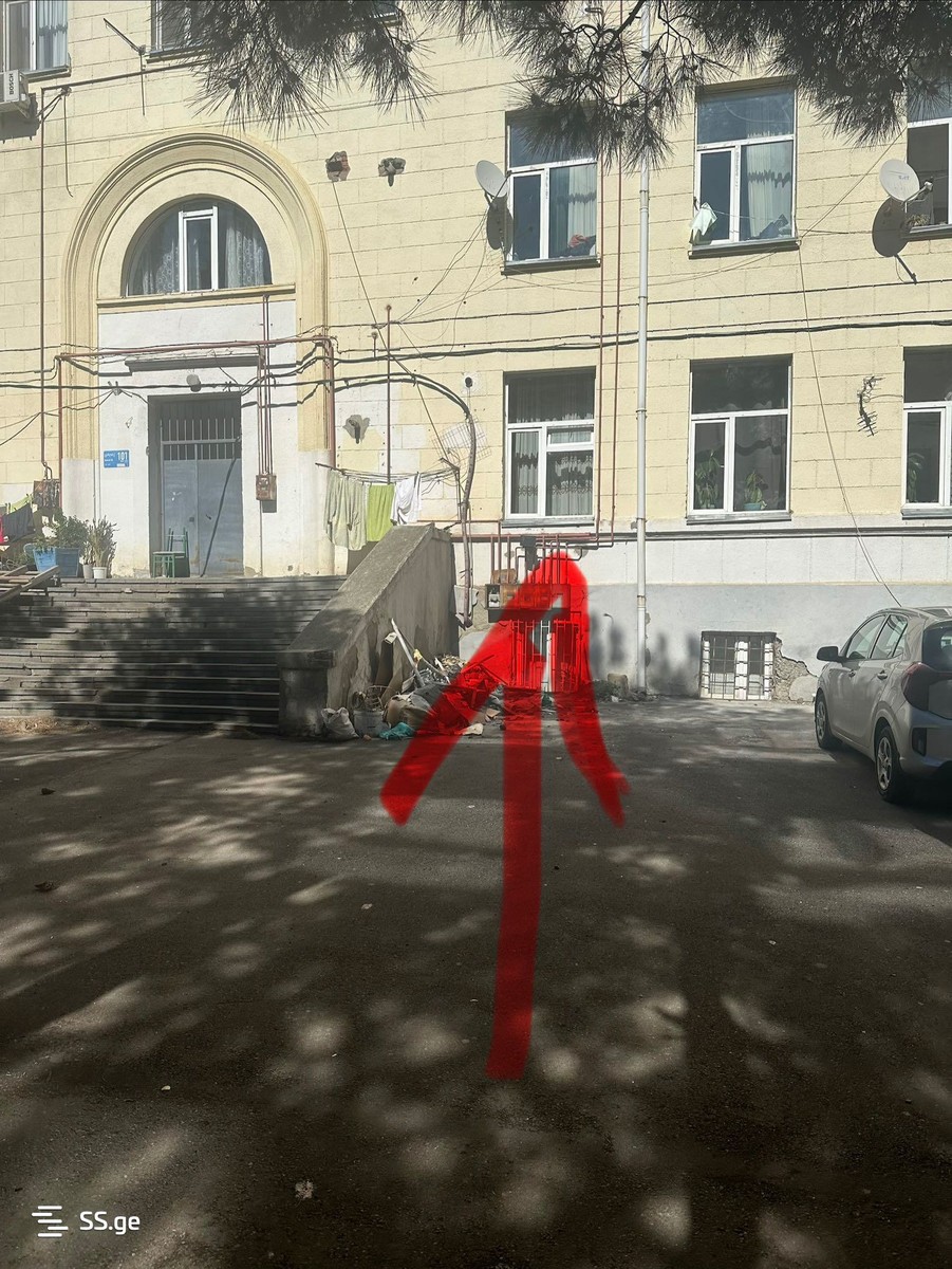 khvareli st. ისანი,მეტრომშენისდასახლება101ნ - 1 rooms