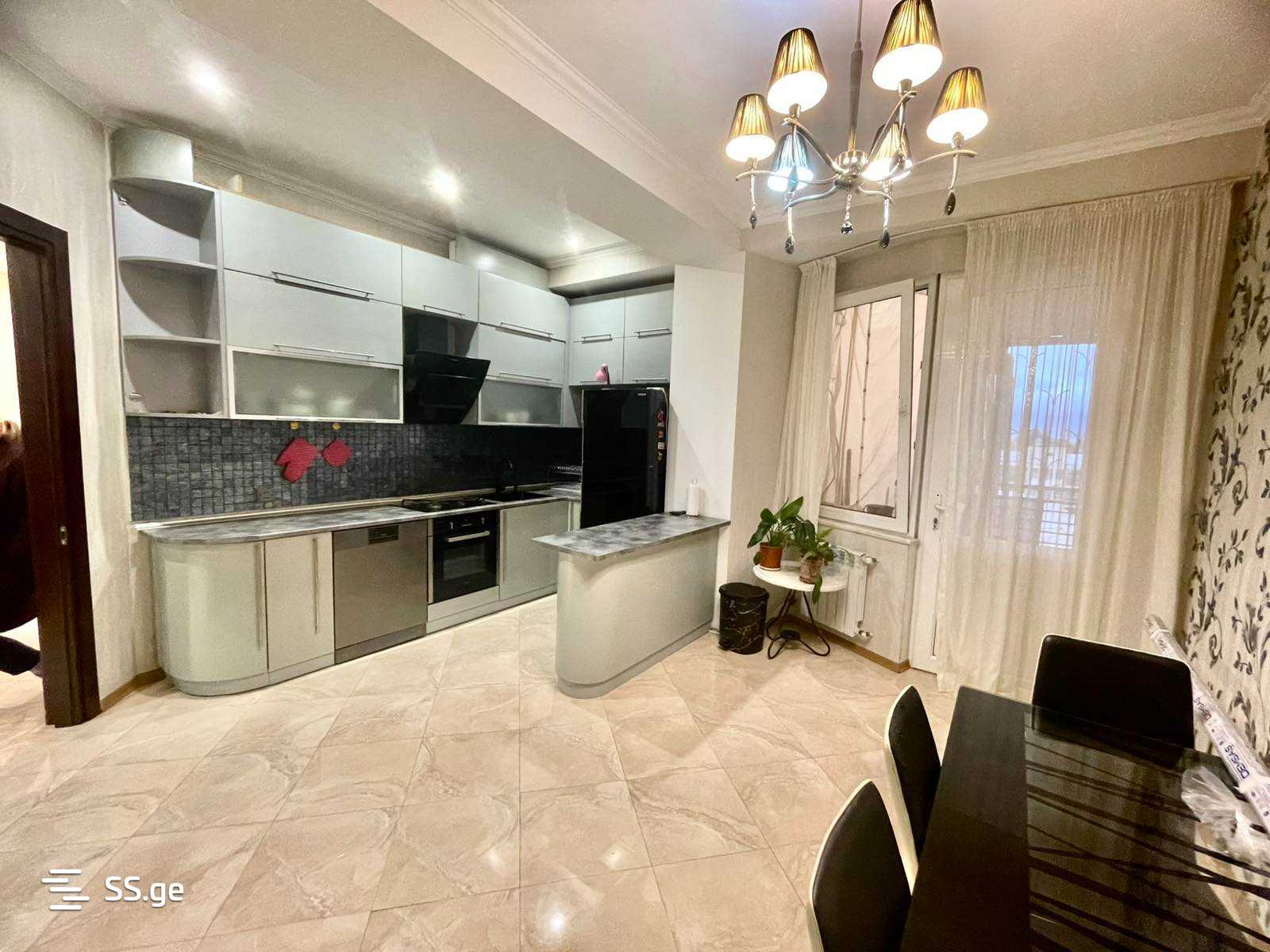 kobuleti st. 21 - 4 rooms