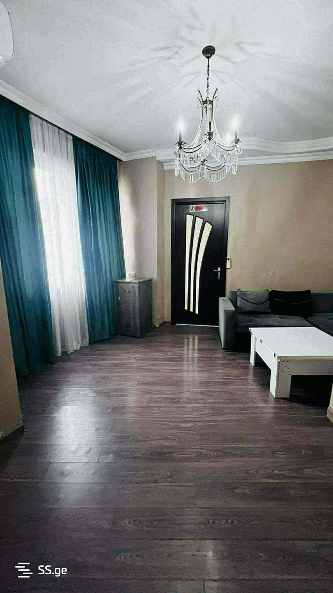 21 - 3 rooms