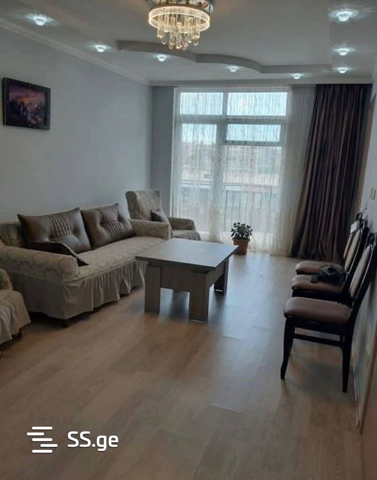 Leonidze st. 4 - 3 rooms