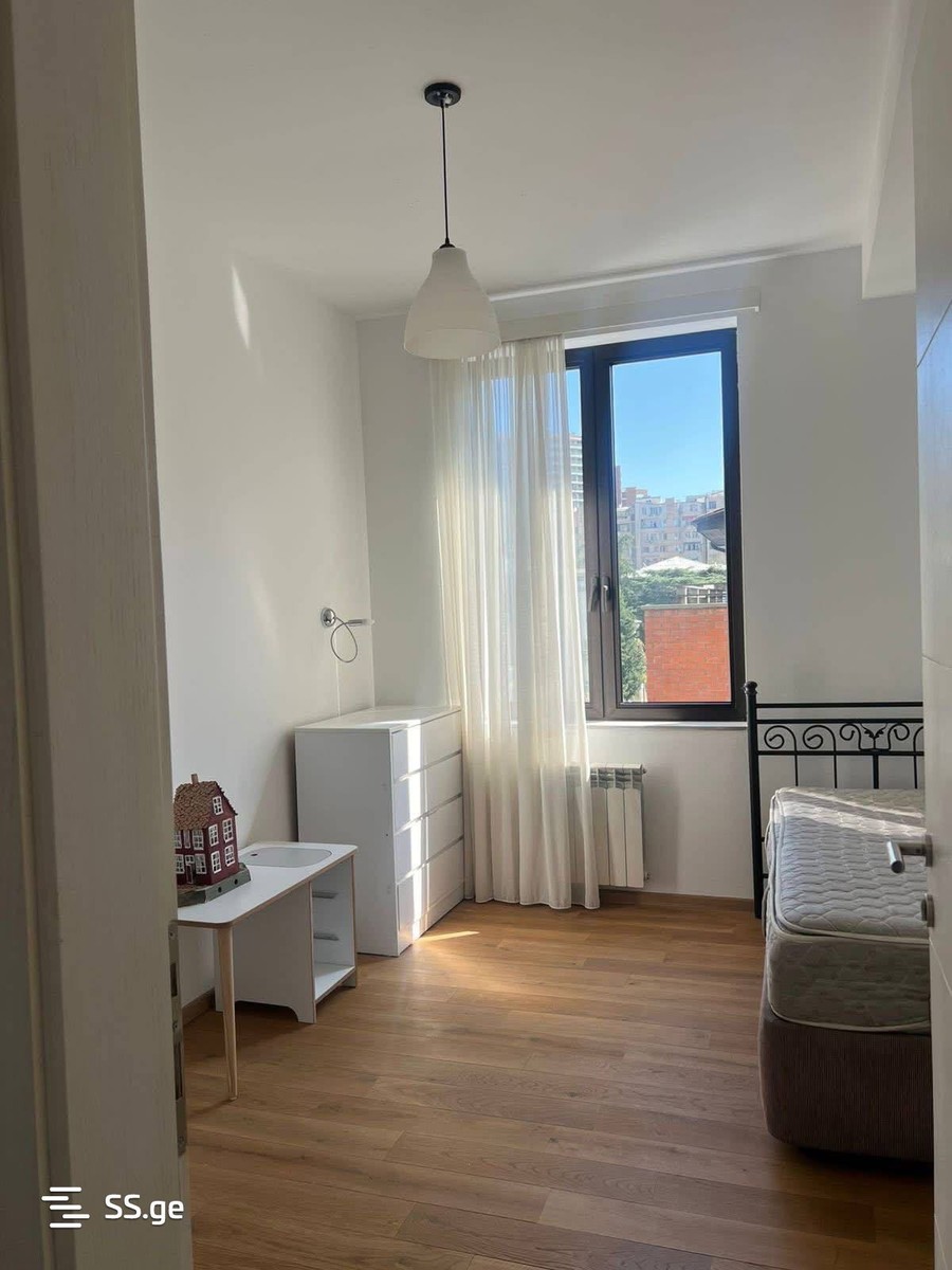 Abuladze st. - 4 rooms