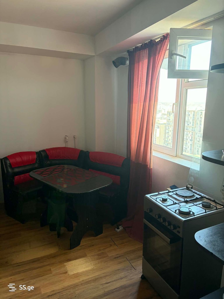 Mirian Mephe st. - 3 rooms