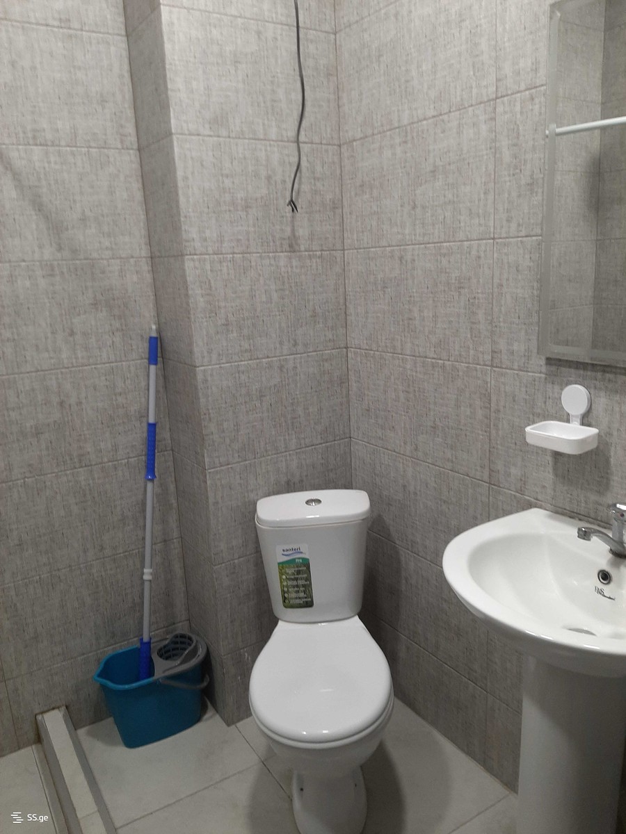 Mshvidobis st. 119 - 2 rooms