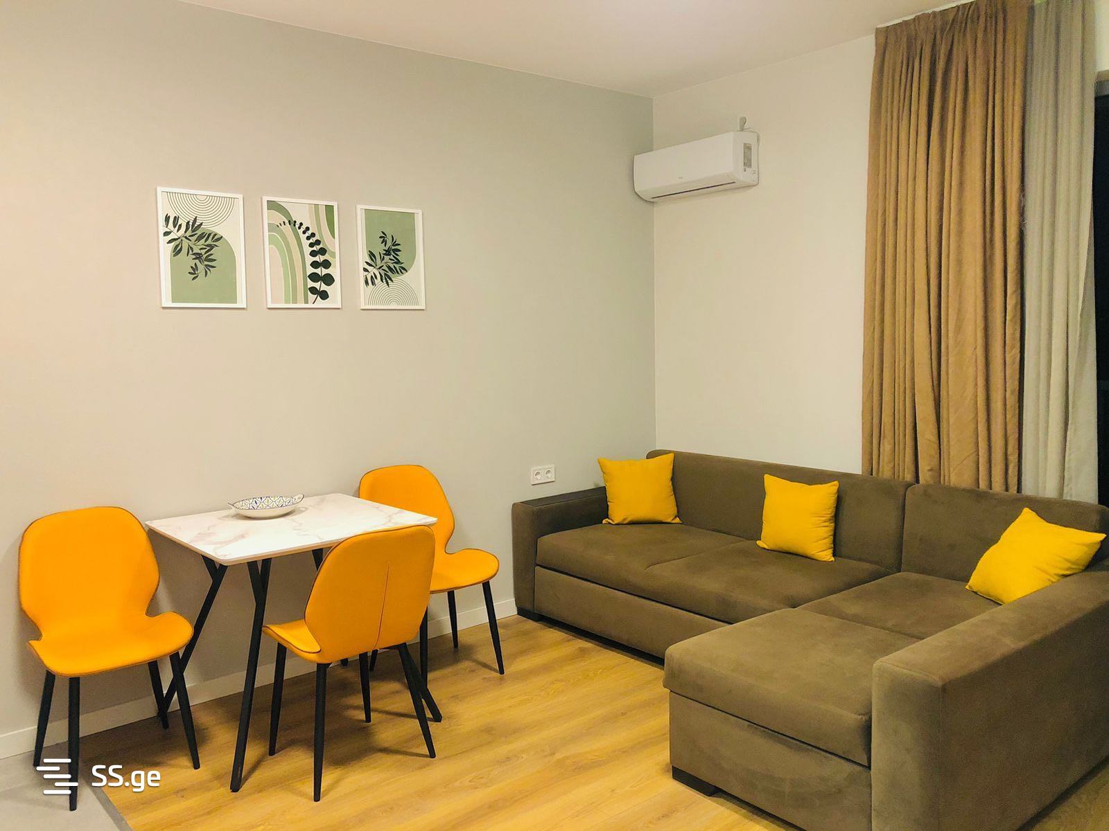 Marshal Archil Gelovani Ave. 1 - 1 rooms