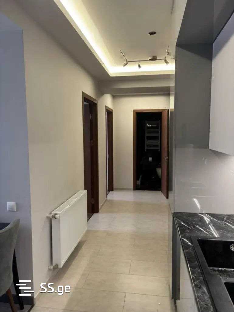 navtlugi st. 10 - 3 rooms