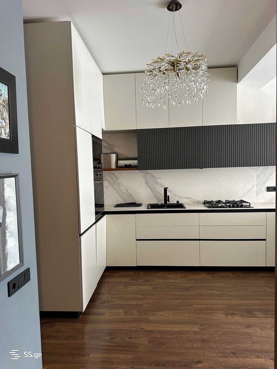 mindeli st. - 4 rooms